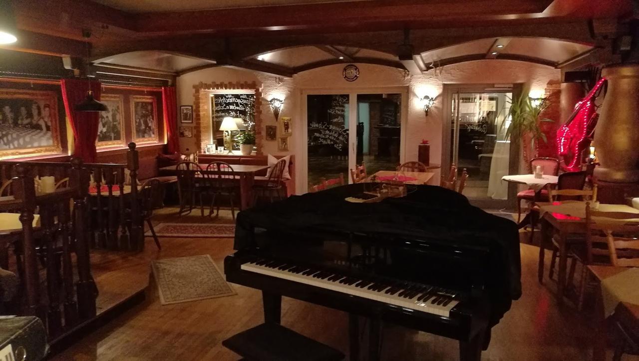 Hotel Restaurant Albans Sonne Bad Rippoldsau-Schapbach Eksteriør billede